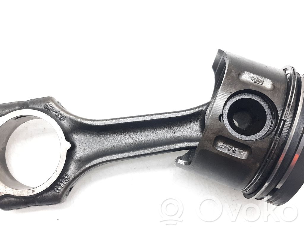 Mercedes-Benz E W211 Piston with connecting rod 