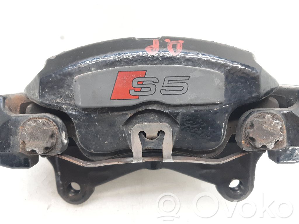 Audi A5 8T 8F Etujarrusatula 