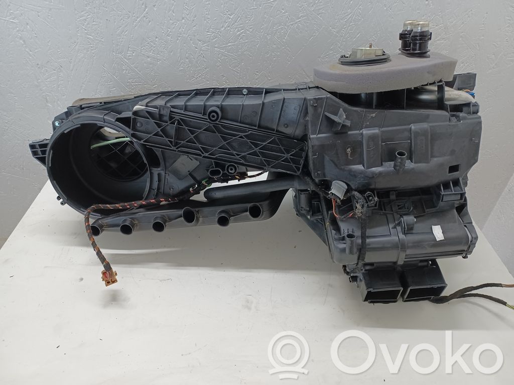 Volkswagen Golf V Interior heater climate box assembly 