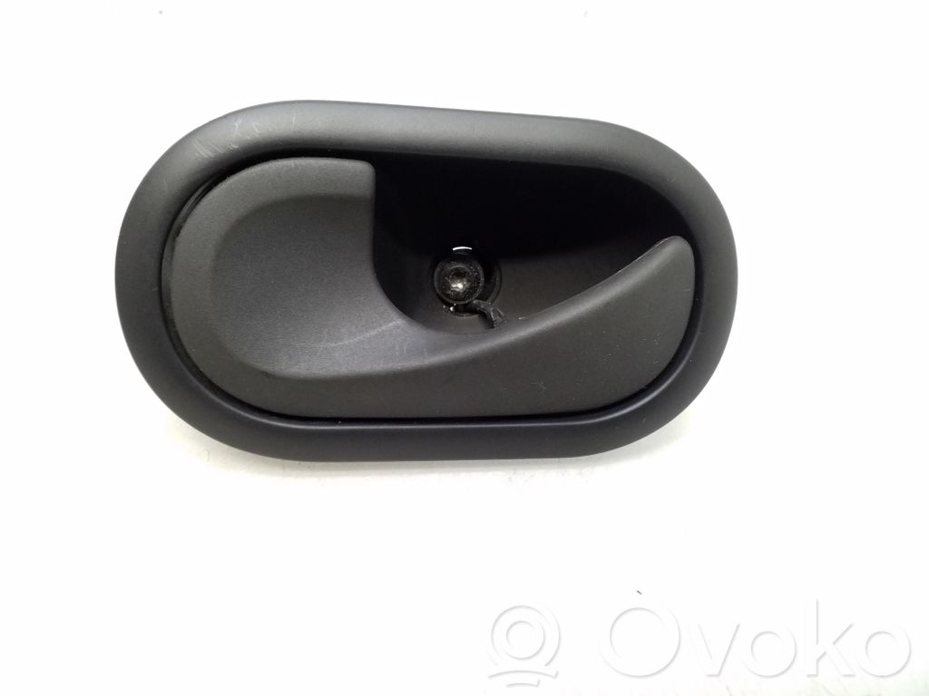 Loading door interior handle