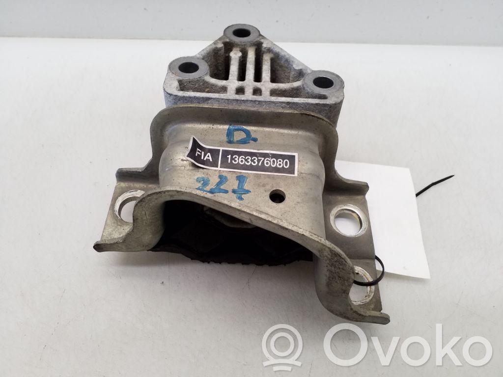 Engine mount bracket   1363376080