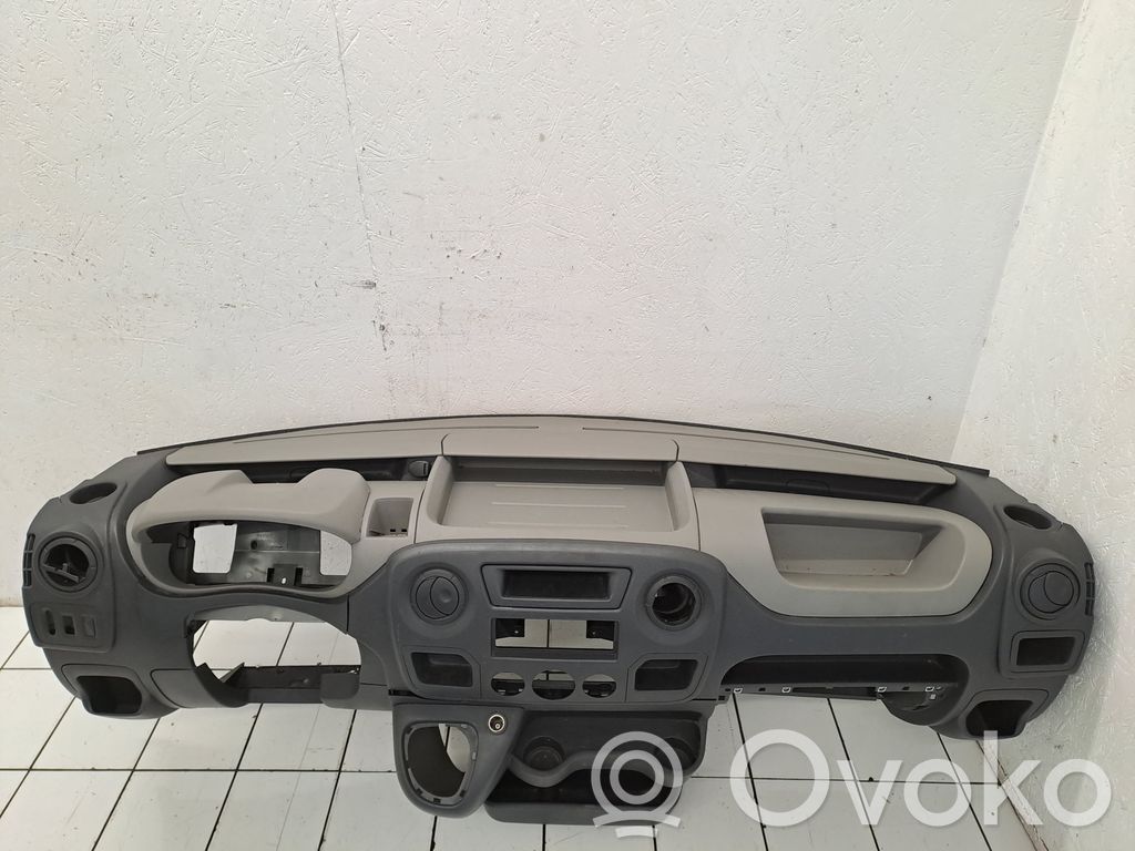 Renault Master III Panelis 