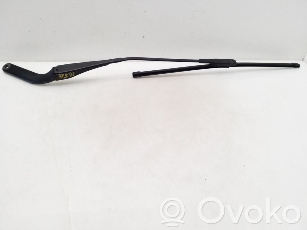 BMW 1 E81 E87 Windshield/front glass wiper blade 