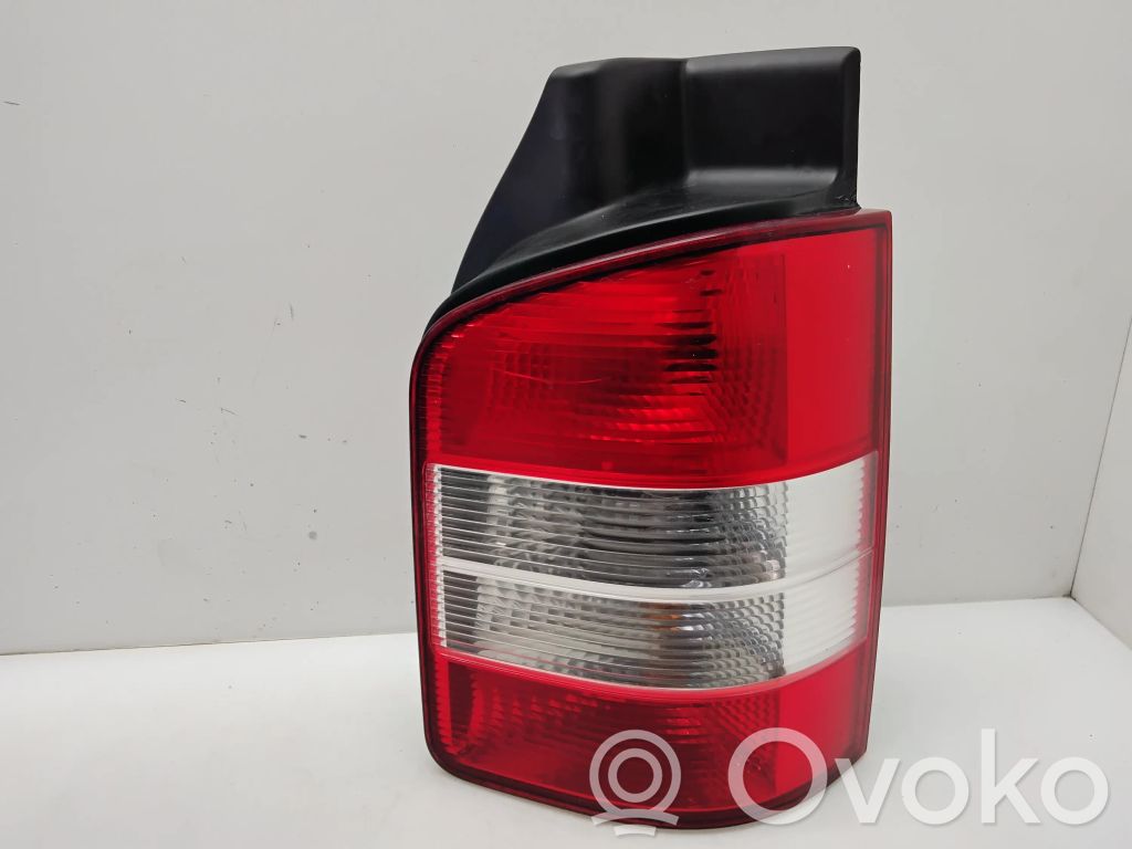 Volkswagen Transporter - Caravelle T5 Lampa tylna 