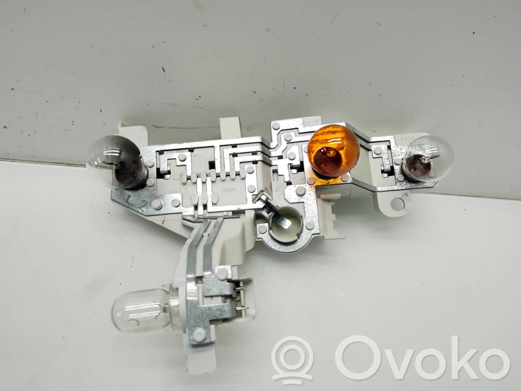BMW 1 E81 E87 Tail light bulb cover holder 