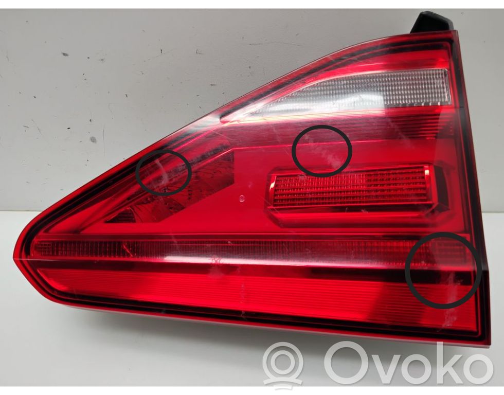Volkswagen Touran III Lampa tylna 