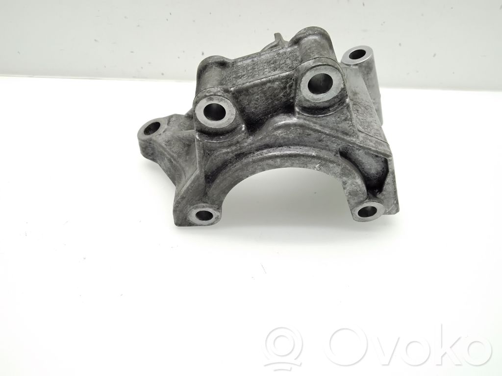 Audi A6 S6 C6 4F Power steering pump mounting bracket 