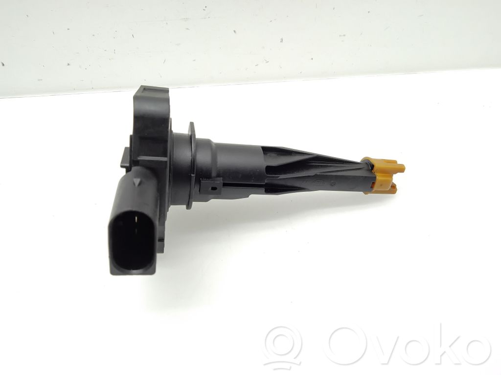 BMW 5 G30 G31 G38 Oil level sensor 