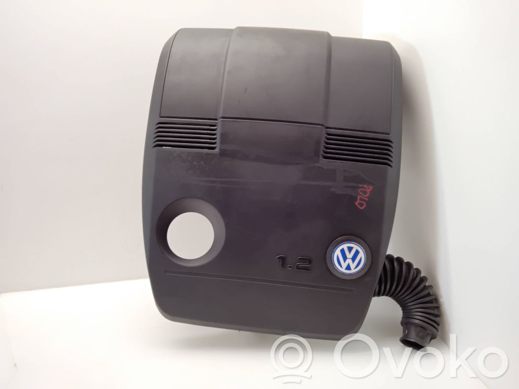 Volkswagen Polo Osłona górna silnika 