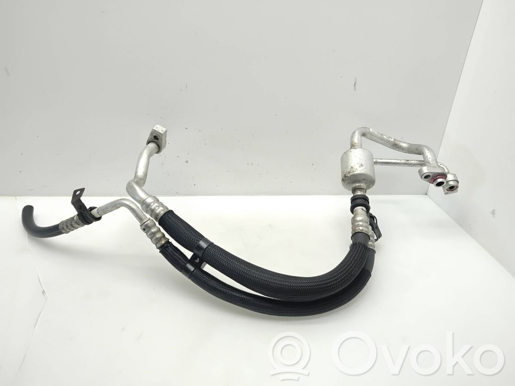 Ford Transit Air conditioning (A/C) pipe/hose 