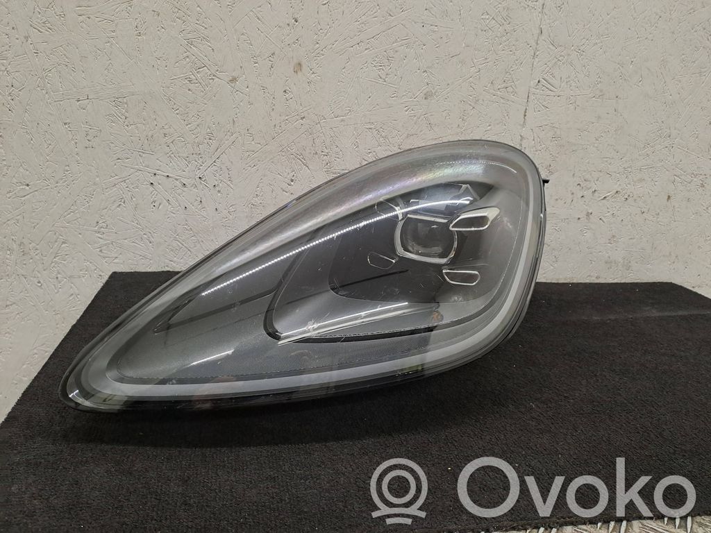 Porsche Cayenne (9Y0 9Y3) Lampa przednia 