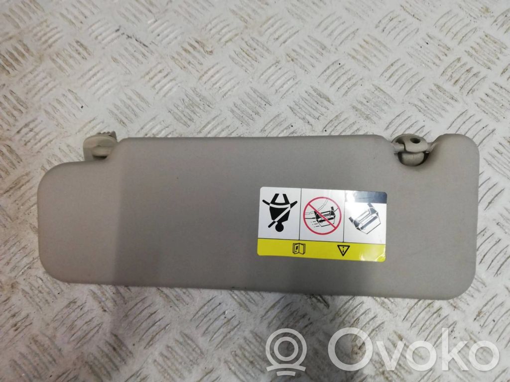 Sun visor