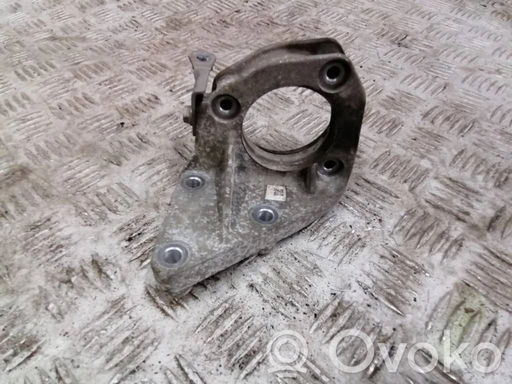 Fiat Tipo Driveshaft support bearing bracket 