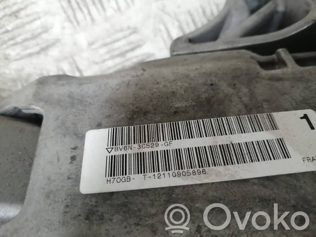 Ford Focus Steering wheel axle 