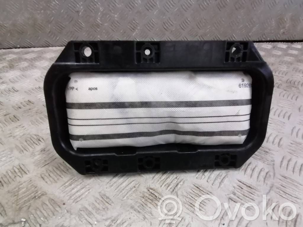 Ford Grand C-MAX Keleivio oro pagalvė 