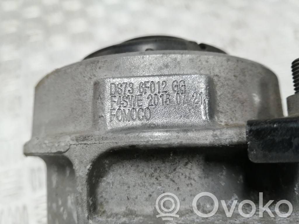 Ford Mondeo MK V Engine mount bracket 