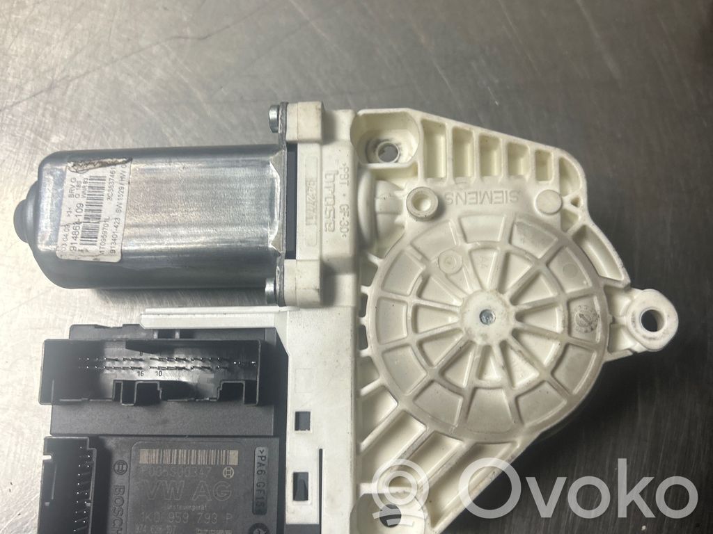 Volkswagen PASSAT B6 Elektryczny podnośnik szyby drzwi przednich 