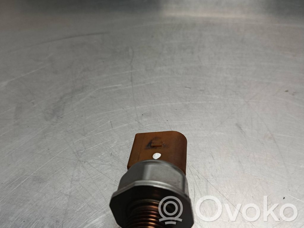 Audi A1 Tubo principal de alimentación del combustible 
