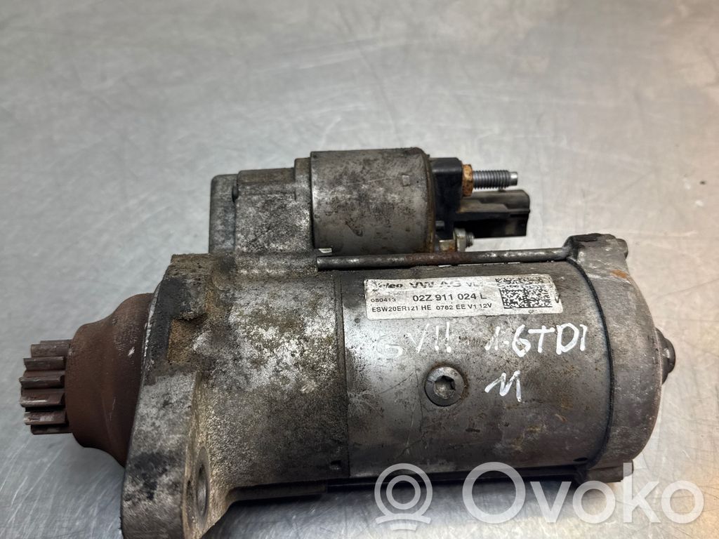 Engine bonnet/hood lock/latch loop/hook   02Z911024L,080413
