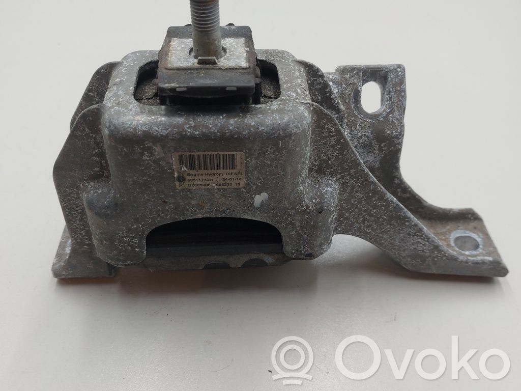 Mini Cooper Countryman R60 Engine mount bracket 