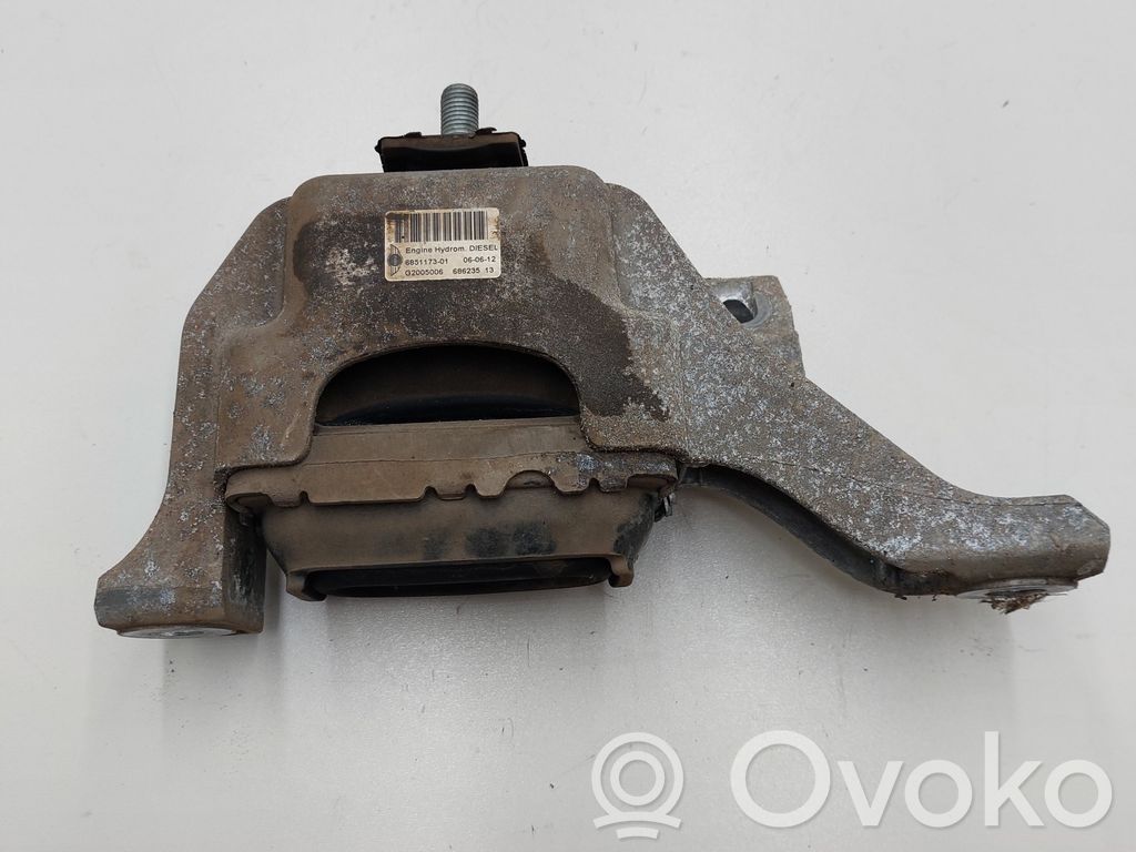 Mini Cooper Countryman R60 Engine mount bracket 