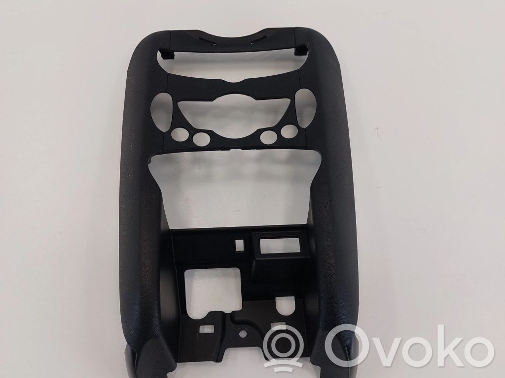 Mini One - Cooper Clubman R55 Dashboard lower bottom trim panel 