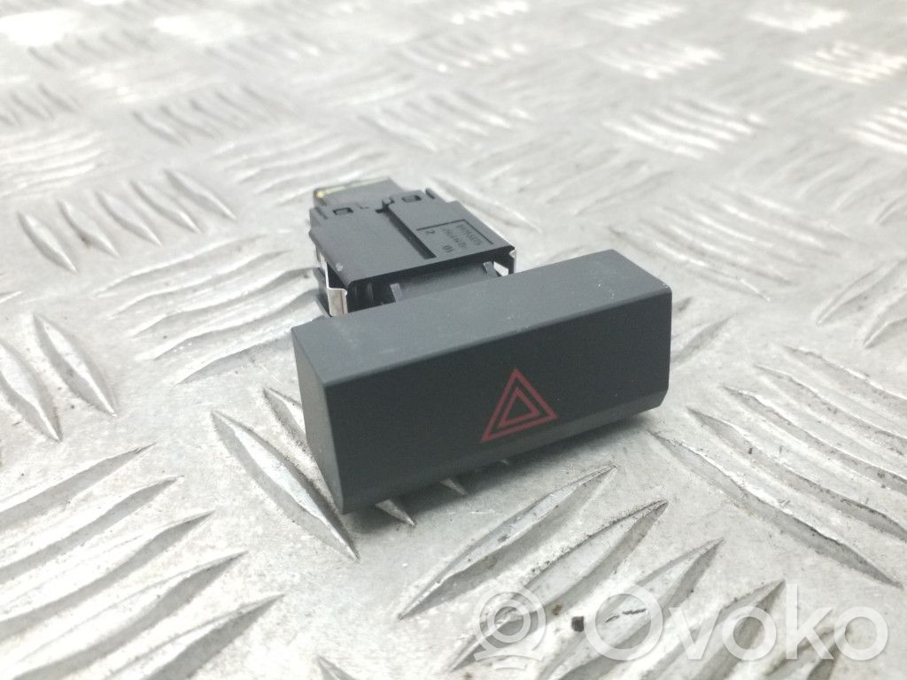 Seat Leon (5F) Hazard light switch 
