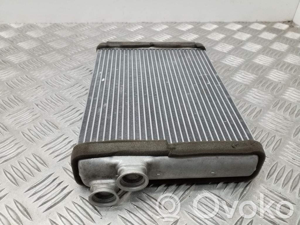 Audi A4 S4 B8 8K Pečiuko radiatorius 