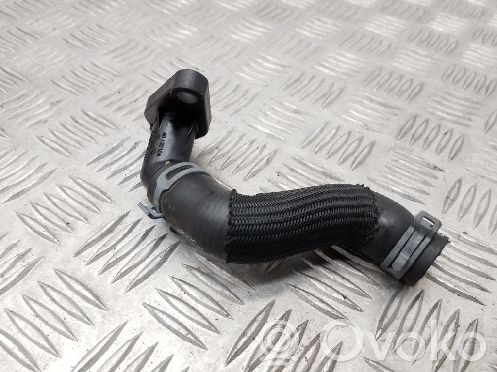 Engine coolant pipe/hose   059121057N,059121131S