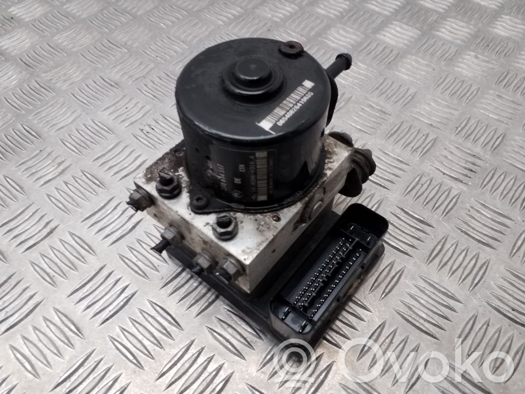 Skoda Superb B6 (3T) ABS Pump 