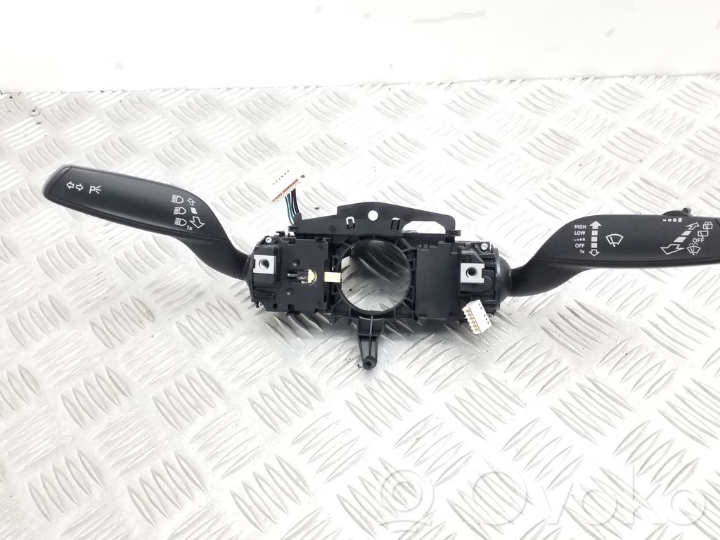Audi A3 S3 8V Interruptor/palanca de limpiador de luz de giro 