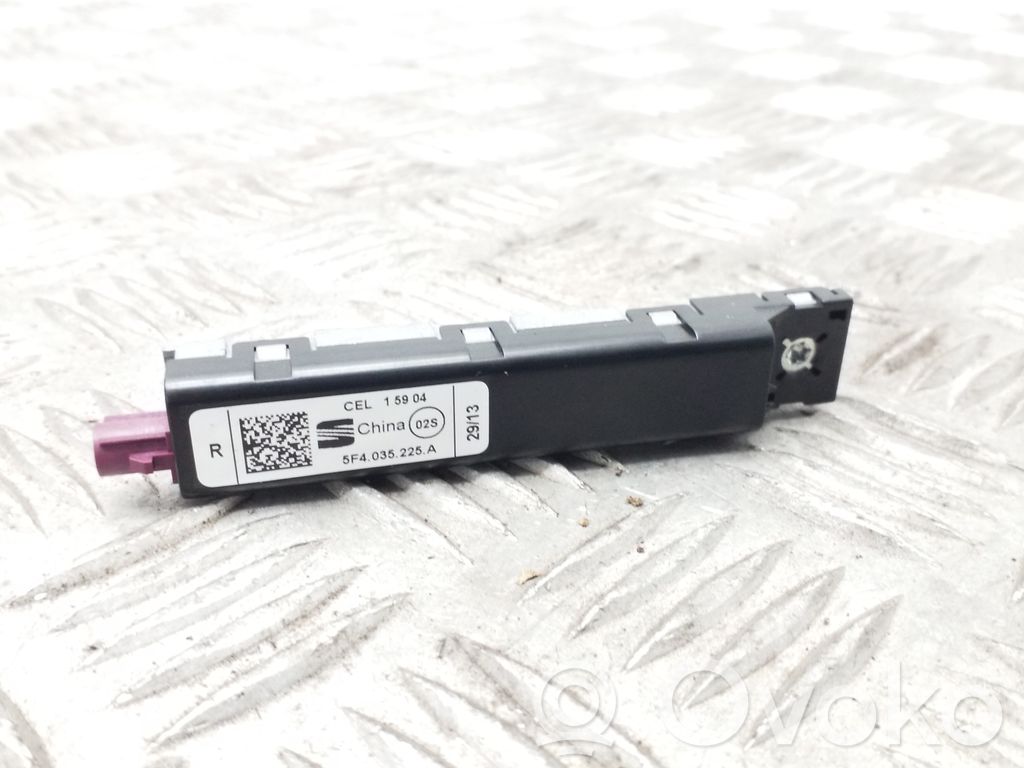 Seat Leon (5F) Antenos stiprintuvas 