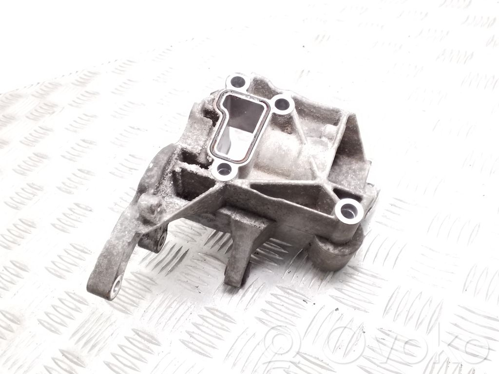 Power steering pump mounting bracket   059145169AH