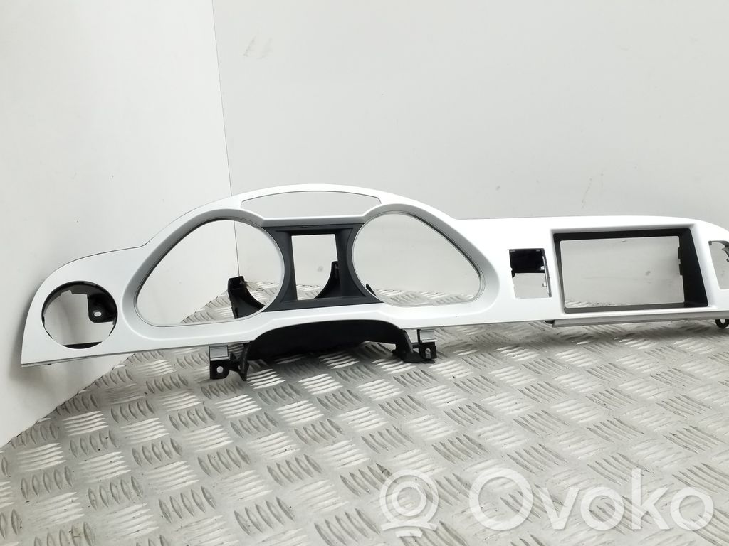 Audi A6 S6 C6 4F Dashboard trim 