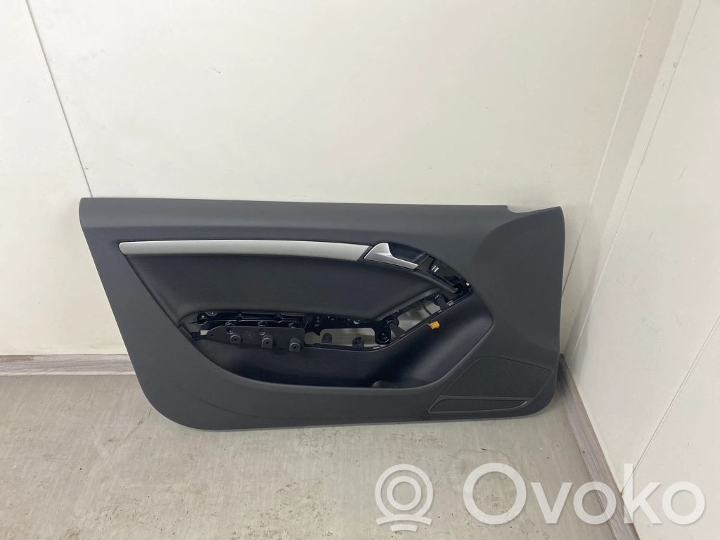 Audi A5 8T 8F Front door card panel trim 