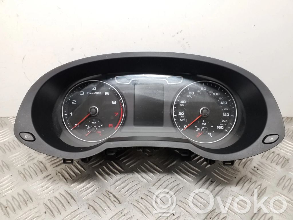 Licznik / Prędkościomierz   8U0920980B