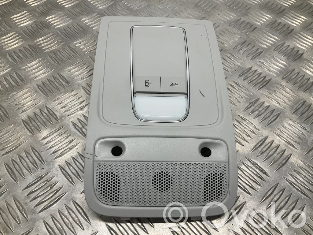 Audi Q3 8U Front seat light 