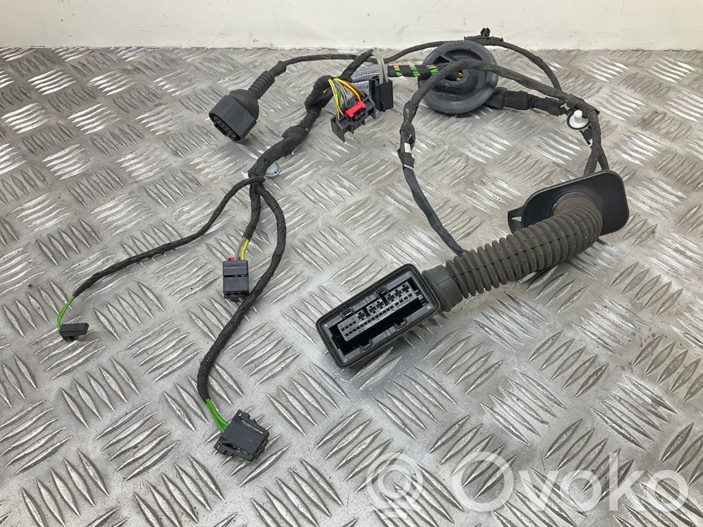 Audi A3 S3 8V Cableado de puerta trasera 