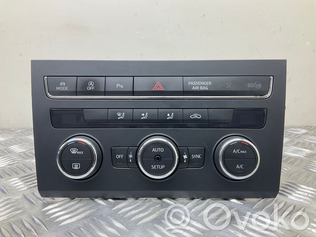 Seat Leon (5F) Climate control unit 