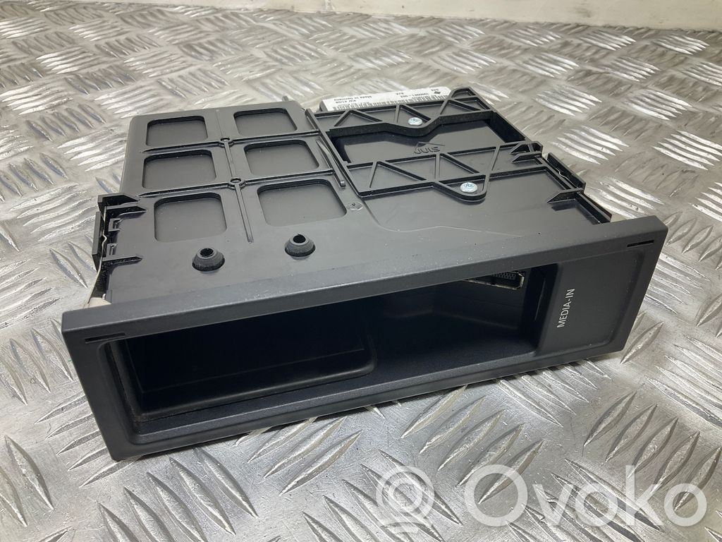 Volkswagen Scirocco Head unit multimedia control 