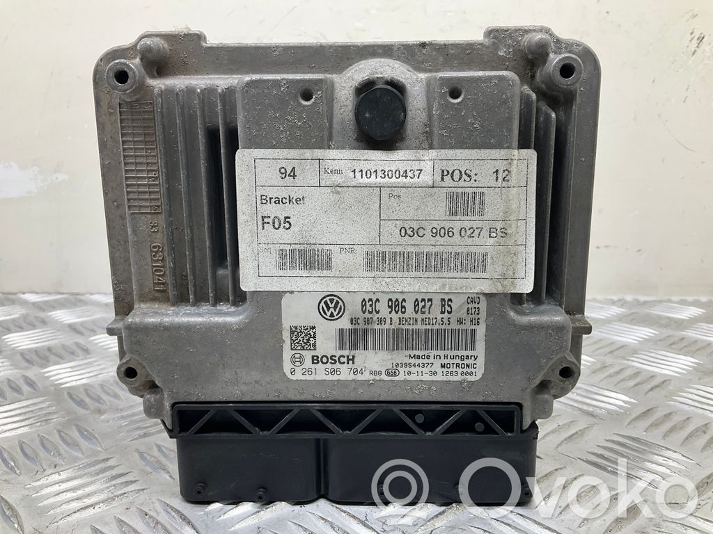 Engine control unit/module ECU   03C906027BS