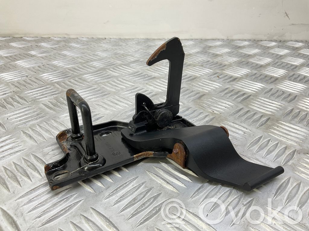 Skoda Superb B6 (3T) Engine bonnet/hood lock/latch loop/hook 