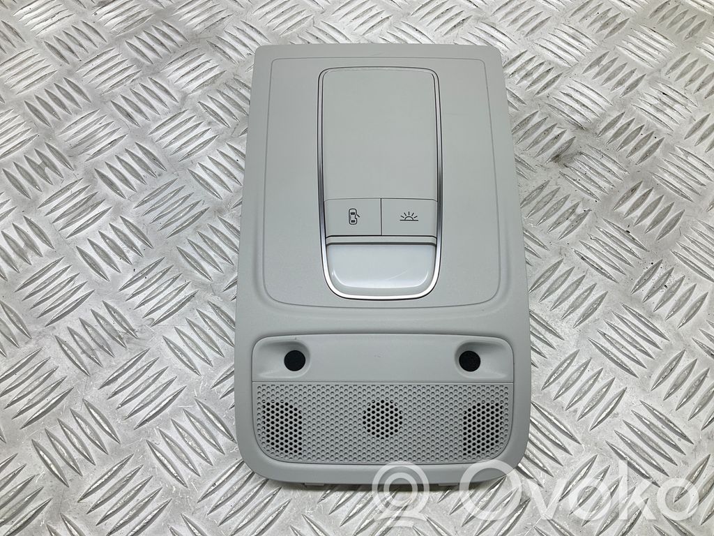 Audi Q3 8U Front seat light 