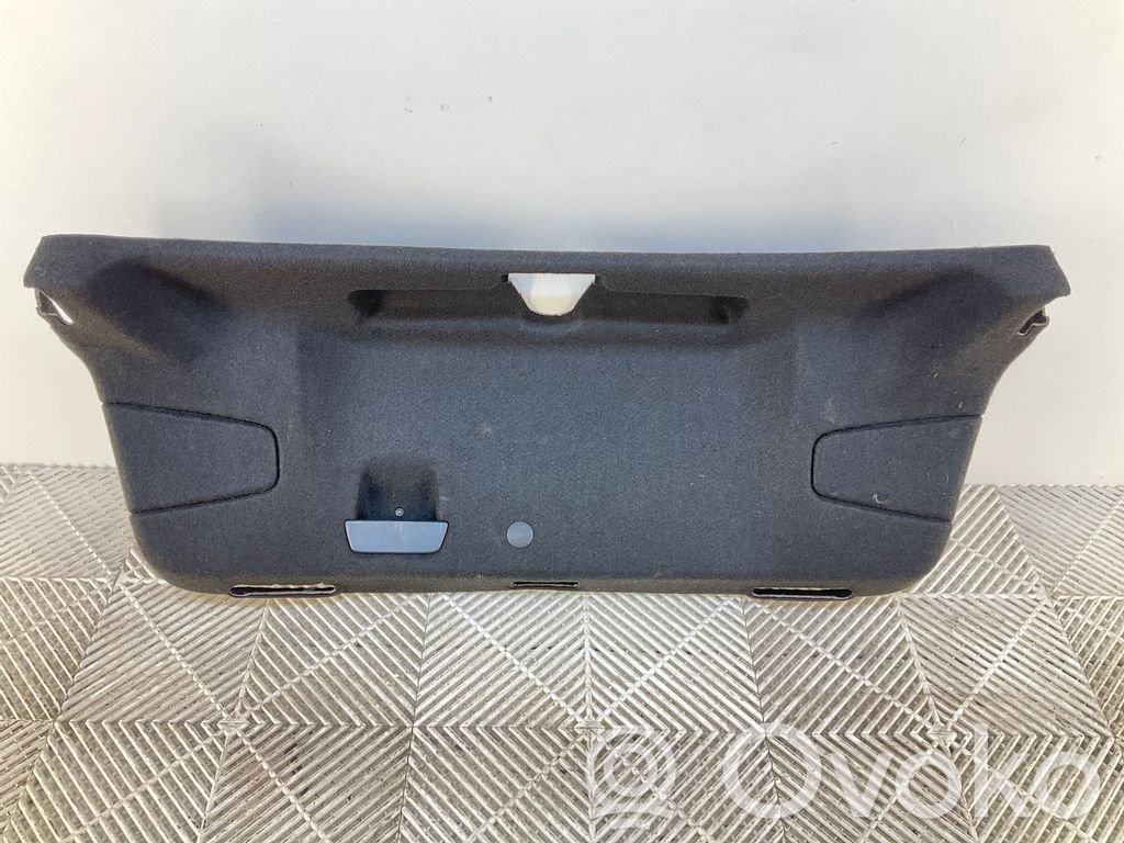 Audi A3 S3 8V Garniture de couvercle de coffre arriere hayon 