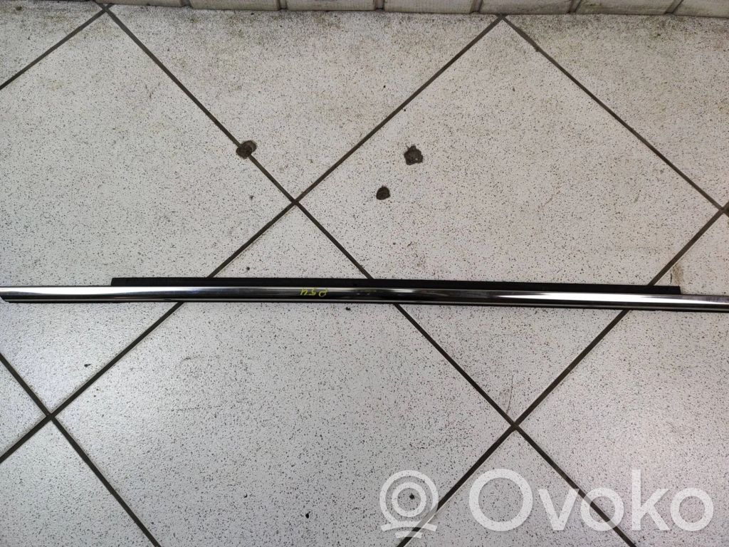 Ford Fusion II Listwa / Uszczelka szyby drzwi tylnych 