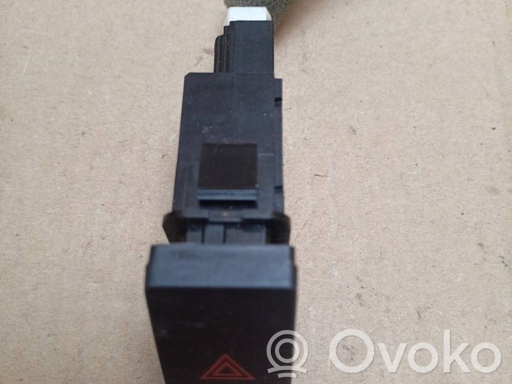 Mazda CX-9 Hazard light switch 