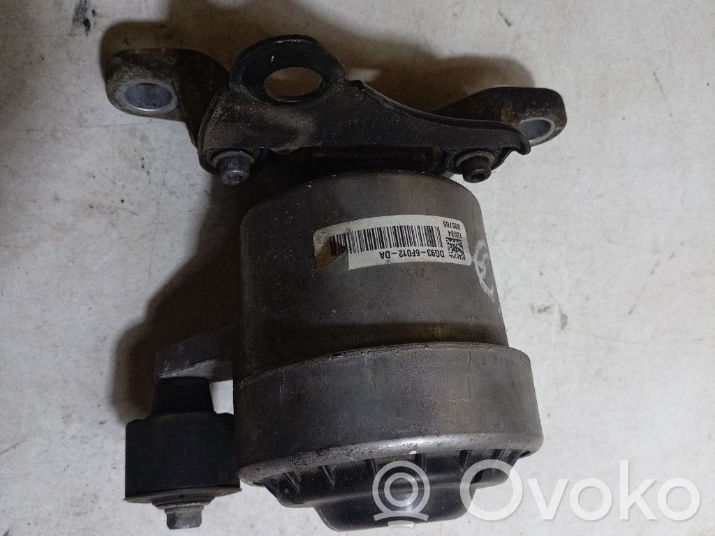 Ford Fusion II Engine mount bracket 
