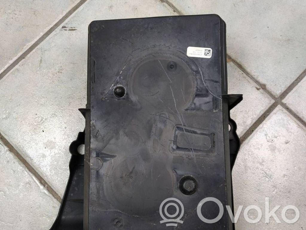 Subaru Legacy Battery tray 