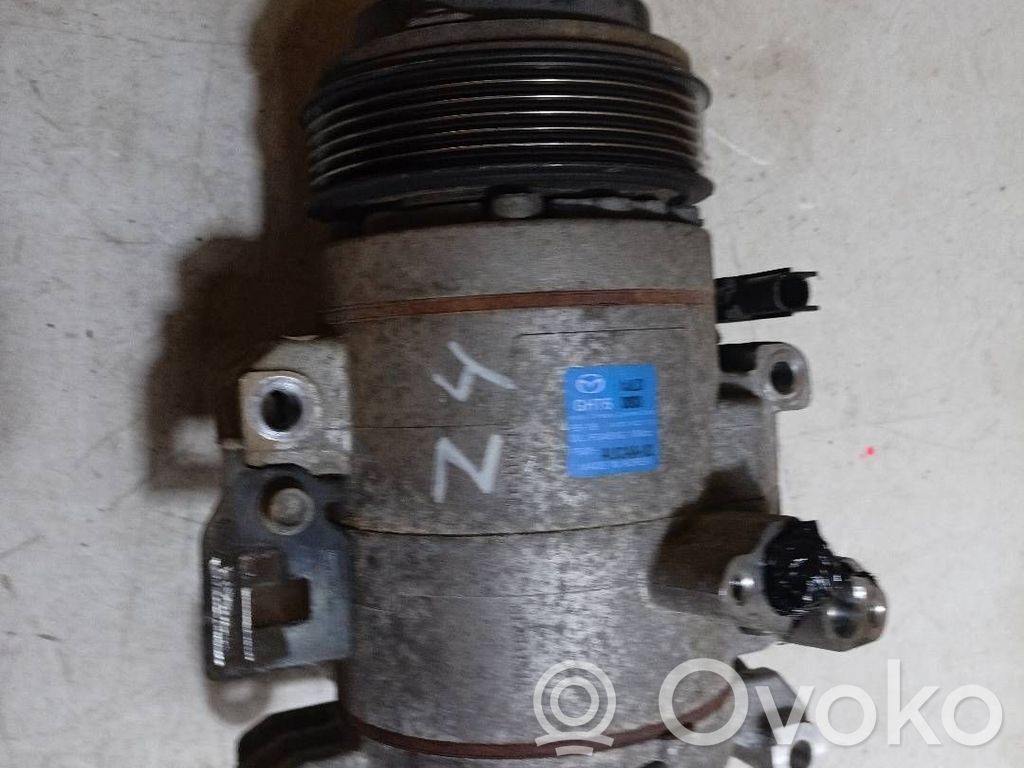 Ilmastointilaitteen kompressorin pumppu (A/C)   F500AUCAA02