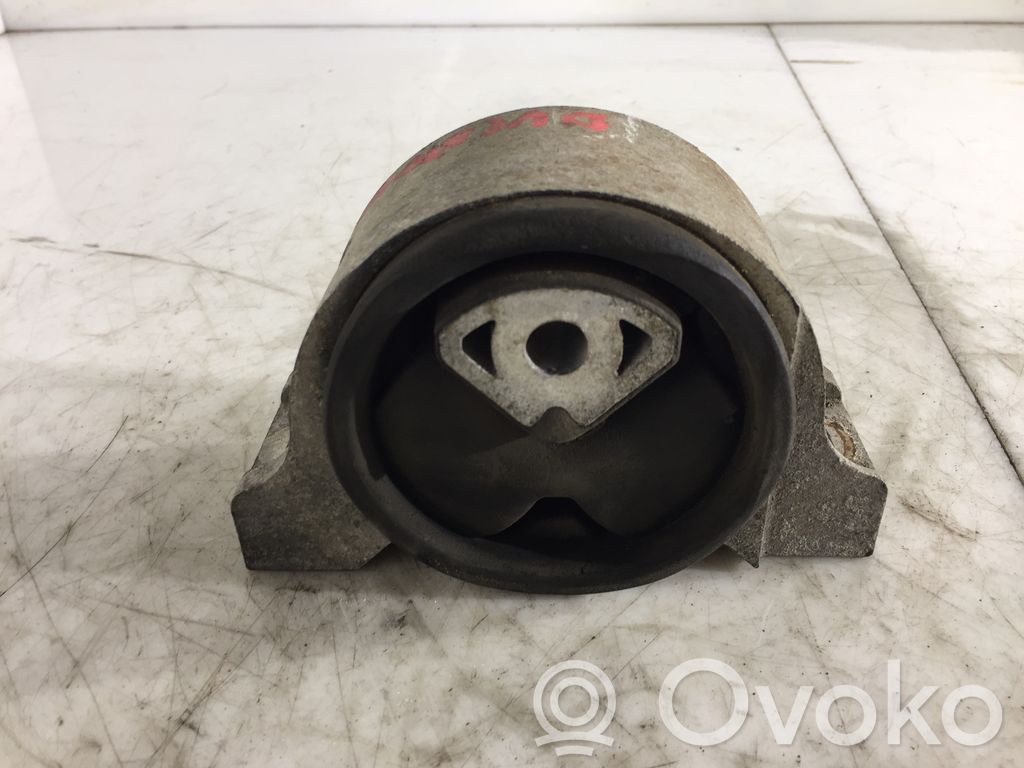 Engine mount bracket   1333647080,1333647080